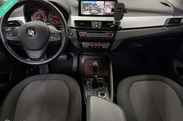 BMW X1 (2017) thumbnail 6