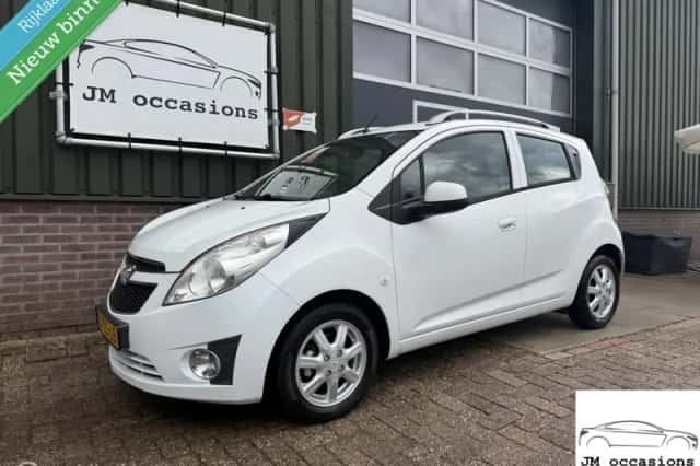 Chevrolet Spark (2012) thumbnail 1