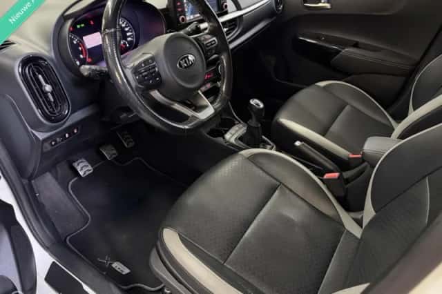 Kia Picanto (2018) thumbnail 6