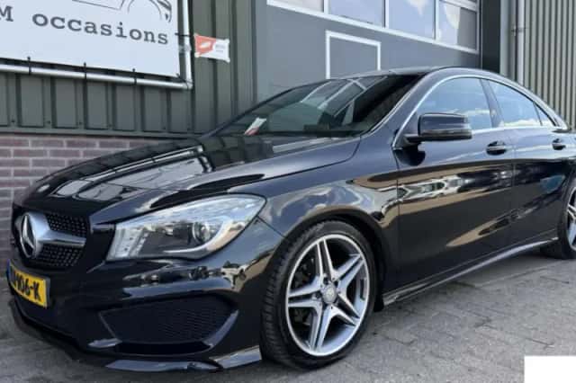 Mercedes-Benz CLA-Klasse (2016) thumbnail 1