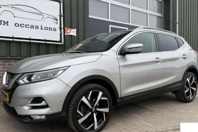 Nissan Qashqai (2019) thumbnail 1