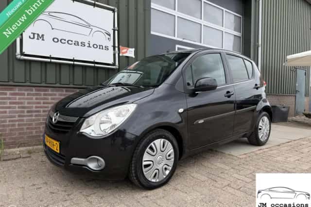Opel Agila (2011) thumbnail 2