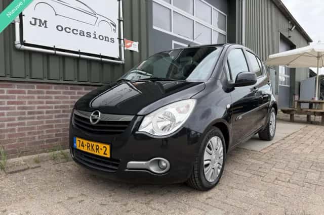 Opel Agila (2011) thumbnail 5