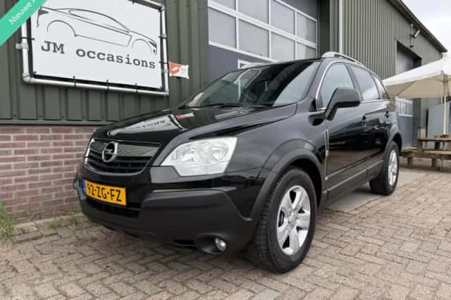 Opel Antara (2008) thumbnail 6