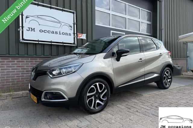 Renault Captur (2016) thumbnail 4