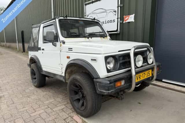 Suzuki Samurai (1992) thumbnail 2