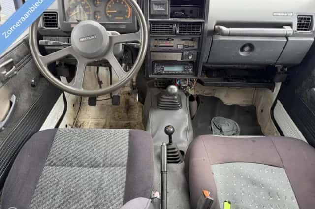 Suzuki Samurai (1992) thumbnail 3