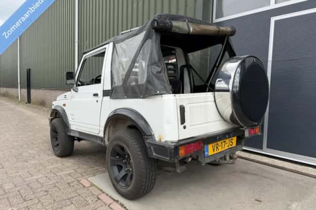 Suzuki Samurai (1992) thumbnail 5