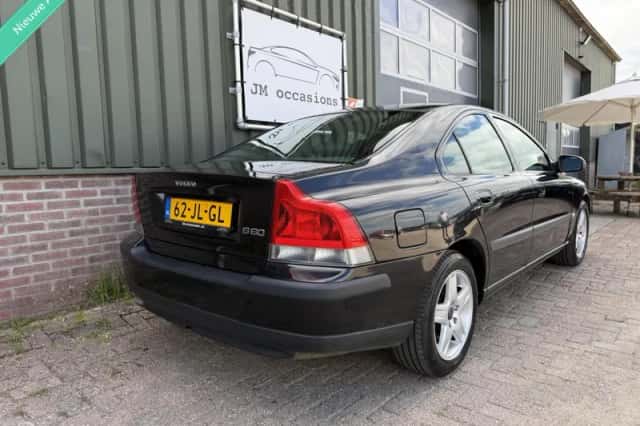 Volvo S60 (2002) thumbnail 6
