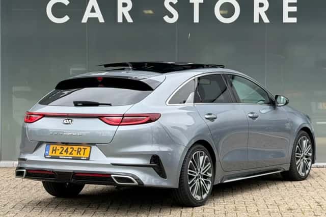 Kia Proceed (2020) thumbnail 3