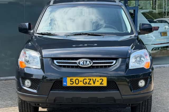 Kia Sportage (2008) thumbnail 4