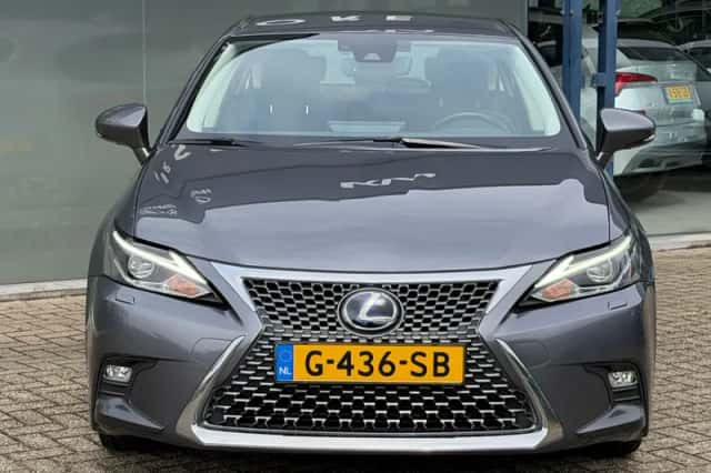 Lexus CT (2020) thumbnail 4