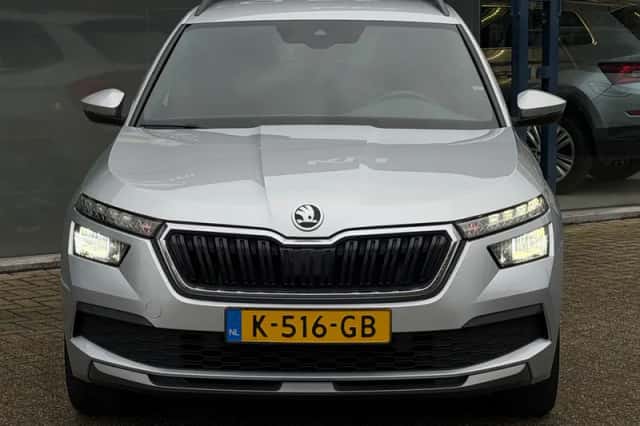 Škoda Kamiq (2020) thumbnail 4