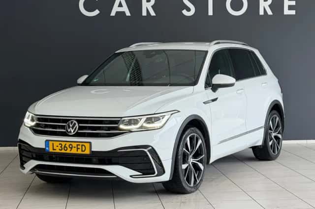 Volkswagen Tiguan (2021) thumbnail 1