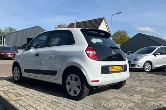 Renault Twingo (2016) thumbnail 4