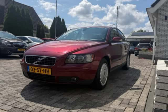 Volvo S40 (2006) thumbnail 3