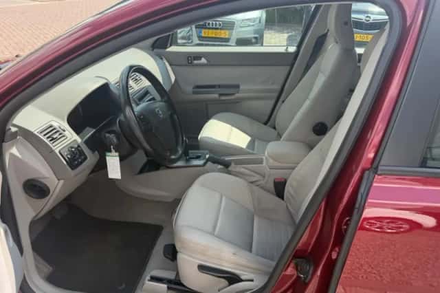 Volvo S40 (2006) thumbnail 6