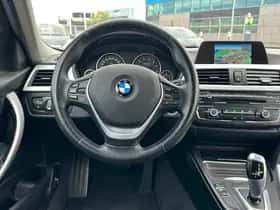BMW 3-Serie (2012) thumbnail 2