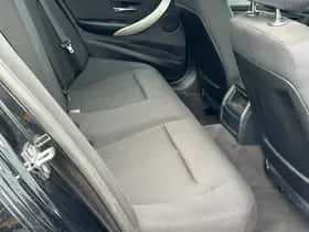 BMW 3-Serie (2012) thumbnail 6
