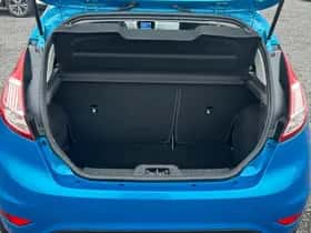 Ford Fiesta (2015) thumbnail 11