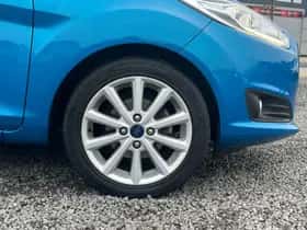 Ford Fiesta (2015) thumbnail 10