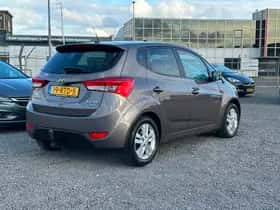 Hyundai ix20 (2011) thumbnail 3