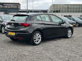 Opel Astra (2020) thumbnail 3