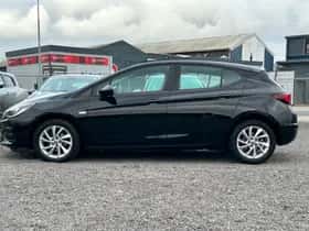 Opel Astra (2020) thumbnail 4