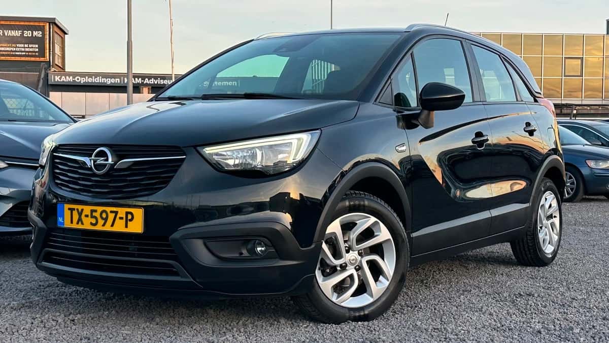 Opel Crossland X (2018) — foto 1