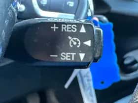 Toyota Yaris (2014) thumbnail 20