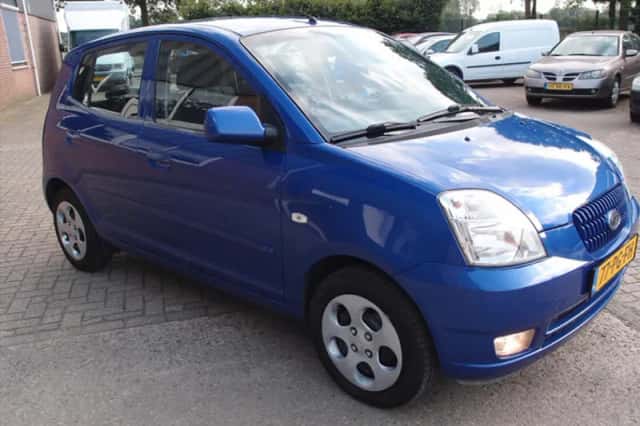 Kia Picanto (2004) thumbnail 3