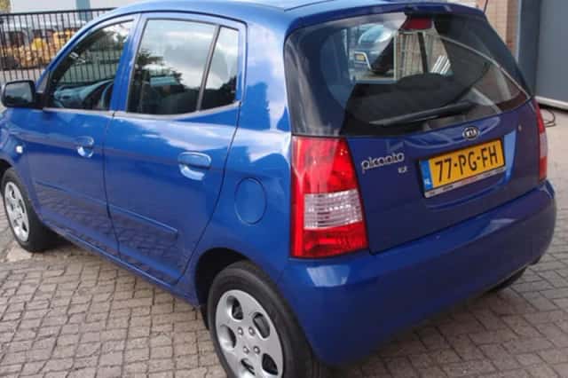 Kia Picanto (2004) thumbnail 5