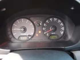 Kia Picanto (2004) thumbnail 9