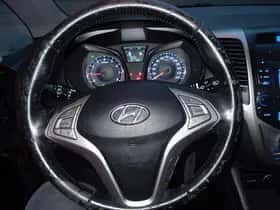 Hyundai ix20 (2011) thumbnail 16