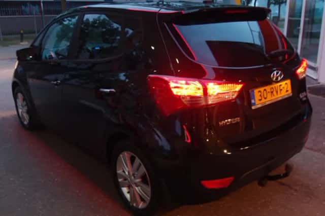 Hyundai ix20 (2011) thumbnail 5