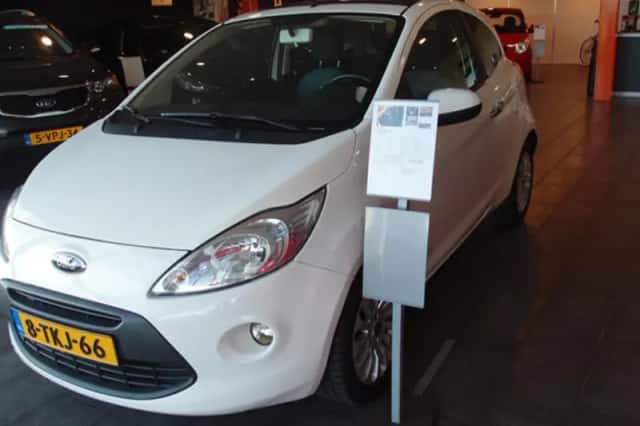 Ford Ka (2013) thumbnail 1