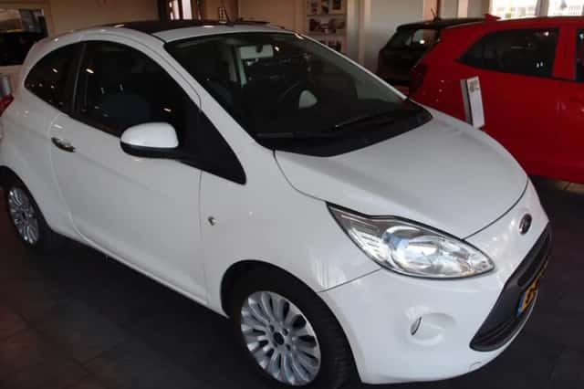 Ford Ka (2013) thumbnail 2