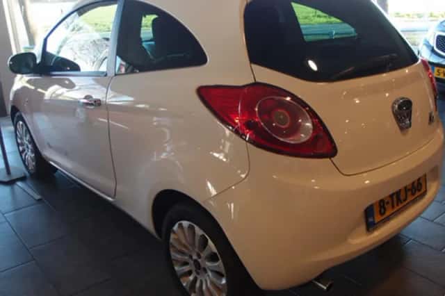 Ford Ka (2013) thumbnail 4