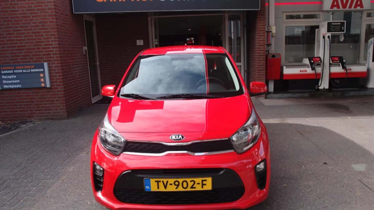 Kia Picanto (2018) — foto 1
