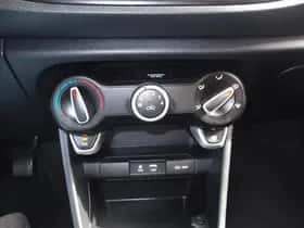 Kia Picanto (2018) thumbnail 17