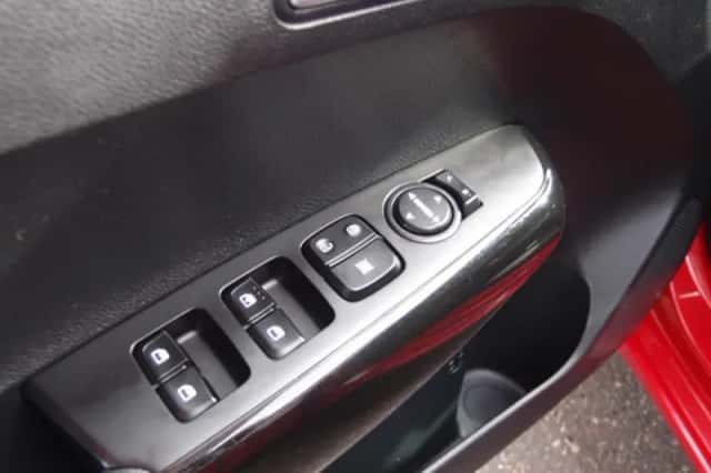 Kia Picanto (2018) thumbnail 6