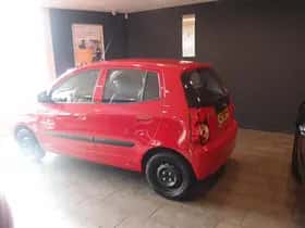 Kia Picanto (2009) thumbnail 2