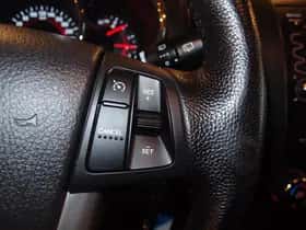 Kia Sorento (2011) thumbnail 11