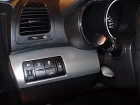 Kia Sorento (2011) thumbnail 9