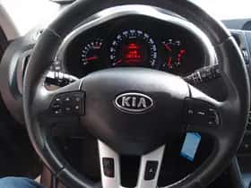 Kia Sportage (2012) thumbnail 14
