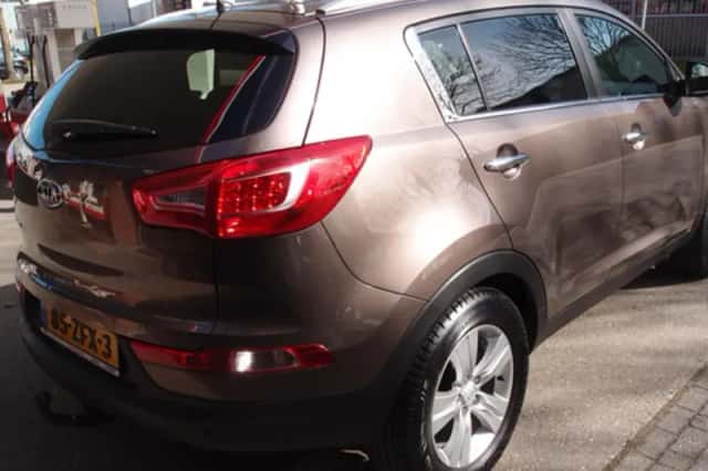 Kia Sportage (2012) thumbnail 4