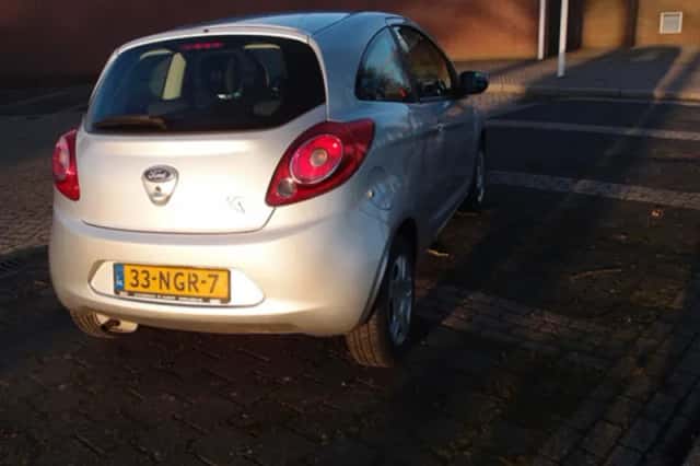 Ford Ka (2010) thumbnail 4