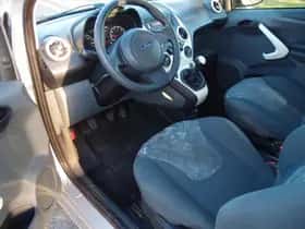 Ford Ka (2010) thumbnail 8