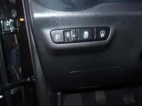 Kia Picanto (2023) thumbnail 10