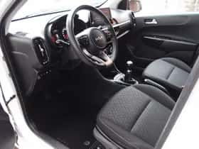 Kia Picanto (2021) thumbnail 8